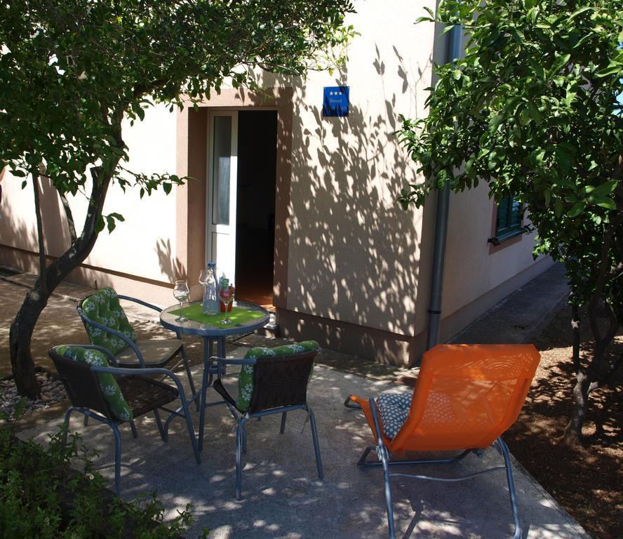 Apartment Luna Ploce  Esterno foto